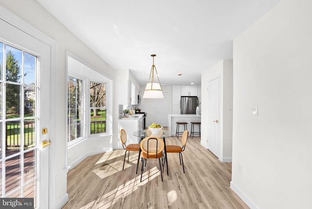 13208 TUCKAWAY DR, Herndon, VA 20171