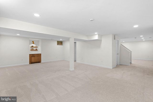 13208 TUCKAWAY DR, Herndon, VA 20171