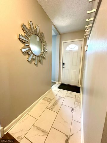 5011 Vera Cruz Avenue N, Crystal, MN 55429