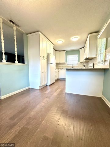 5011 Vera Cruz Avenue N, Crystal, MN 55429