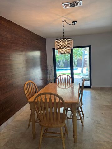 1126 Lincoln Street, Hollywood, FL 33019