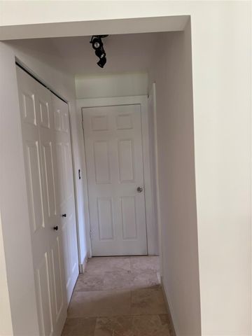 1126 Lincoln Street, Hollywood, FL 33019