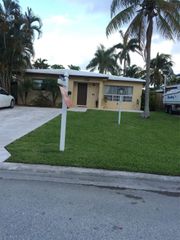 1126 Lincoln Street, Hollywood, FL 33019