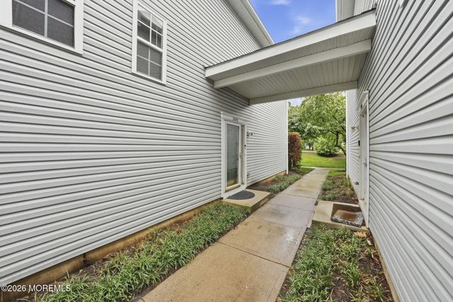 2603 Metedeconk Court, Freehold, NJ 07728