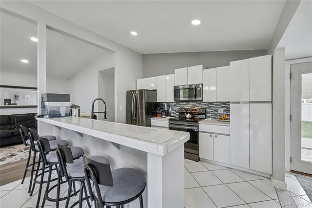 1298 Pulaski Road, East Northport, NY 11731