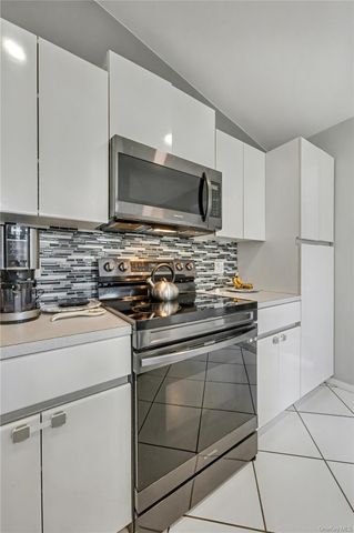 1298 Pulaski Road, East Northport, NY 11731