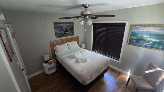 231 NE 20th Avenue, Pompano Beach, FL 33060