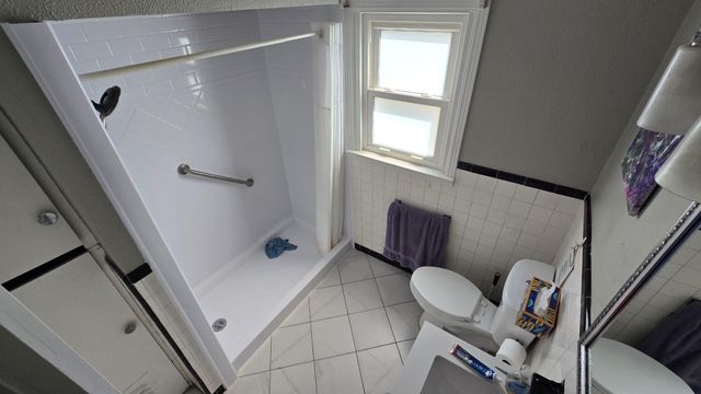 231 NE 20th Avenue, Pompano Beach, FL 33060