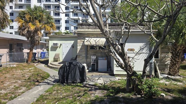 231 NE 20th Avenue, Pompano Beach, FL 33060