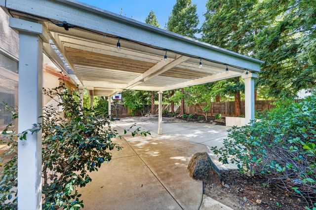 1337 Blough Way, Folsom, CA 95630