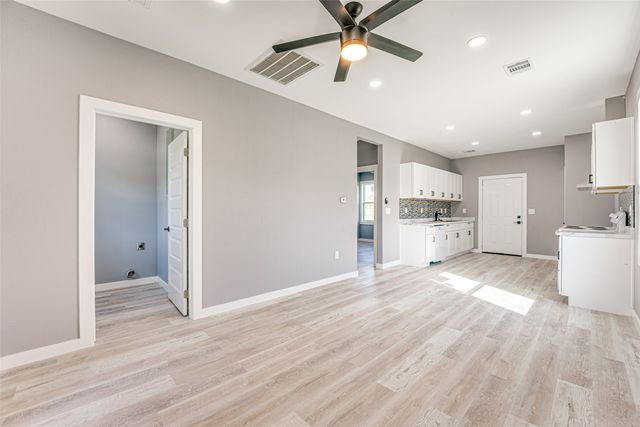 8064 County Road 1040, Rice, TX 75155