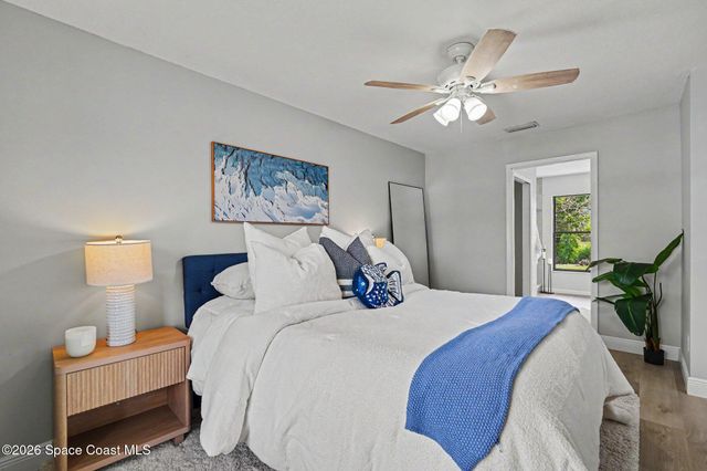 1325 Glencove Avenue NW, Palm Bay, FL 32907