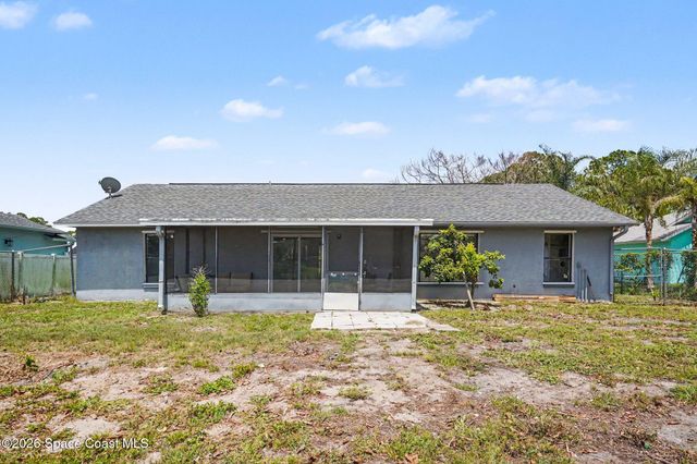 1325 Glencove Avenue NW, Palm Bay, FL 32907