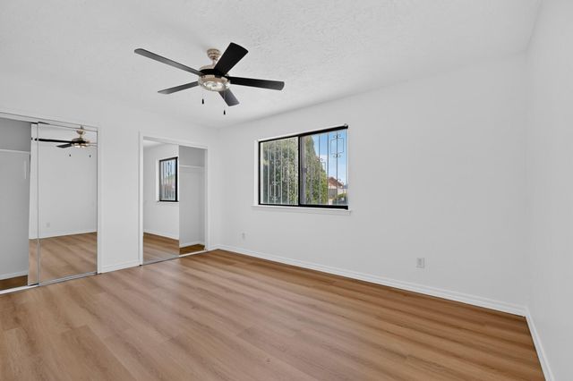 7201 Santa Fe Trail NW, Albuquerque, NM 87120