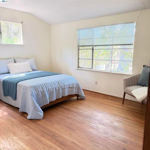 918 Anita, Lafayette, CA 94549