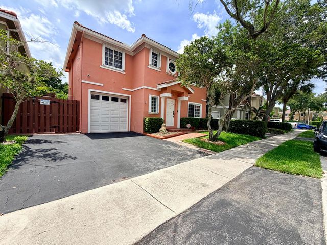 61 NW 110TH Avenue, Plantation, FL 33324
