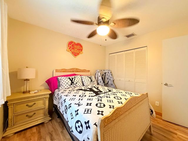 61 NW 110TH Avenue, Plantation, FL 33324