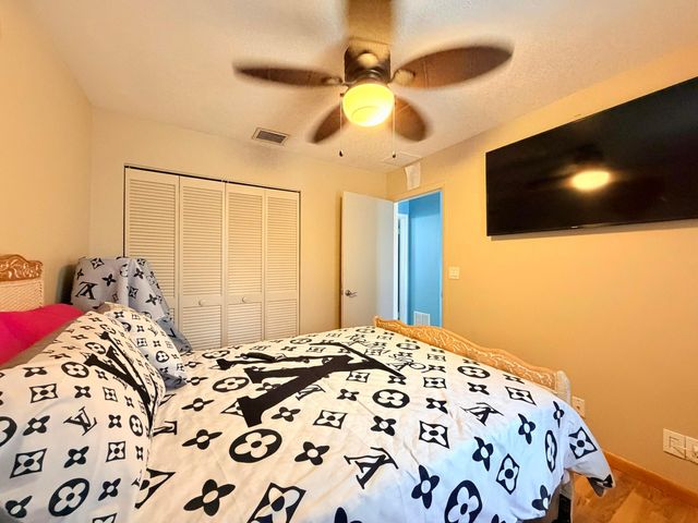 61 NW 110TH Avenue, Plantation, FL 33324