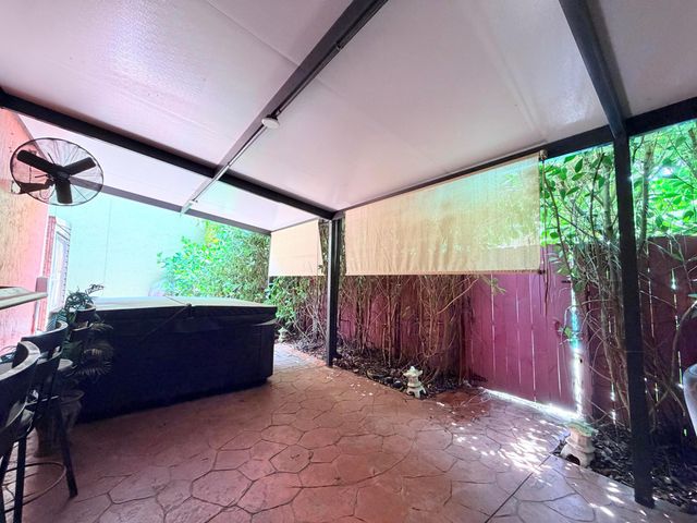 61 NW 110TH Avenue, Plantation, FL 33324