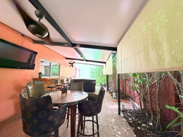 61 NW 110TH Avenue, Plantation, FL 33324