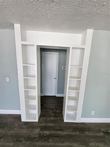 8305 N 13TH STREET, Tampa, FL 33604