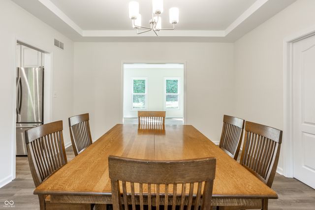10024 Barth Drive, Zionsville, IN 46077