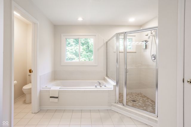 10024 Barth Drive, Zionsville, IN 46077