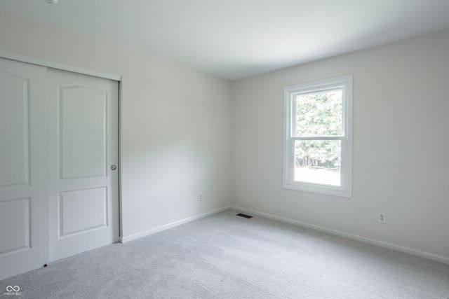 10024 Barth Drive, Zionsville, IN 46077