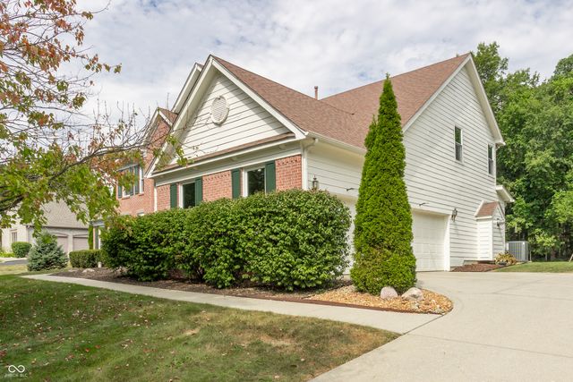 10024 Barth Drive, Zionsville, IN 46077