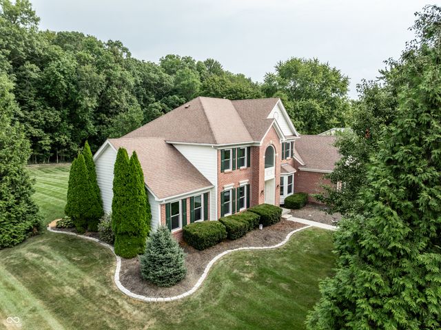 10024 Barth Drive, Zionsville, IN 46077