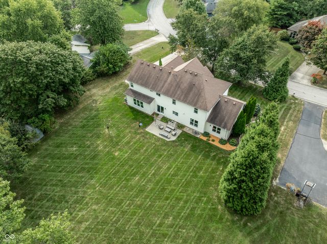 10024 Barth Drive, Zionsville, IN 46077