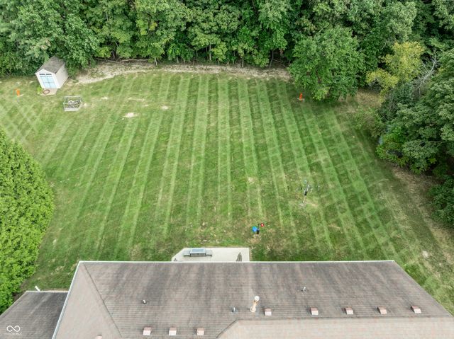 10024 Barth Drive, Zionsville, IN 46077
