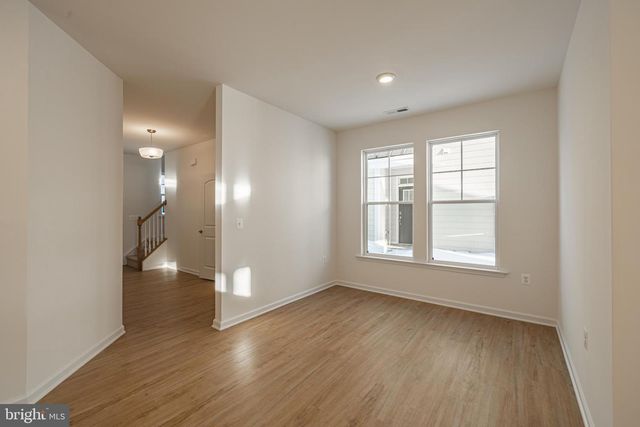 505 BAYBERRY LN, Zion Crossroads, VA 22942