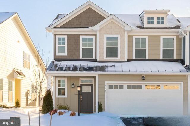 505 BAYBERRY LN, Zion Crossroads, VA 22942