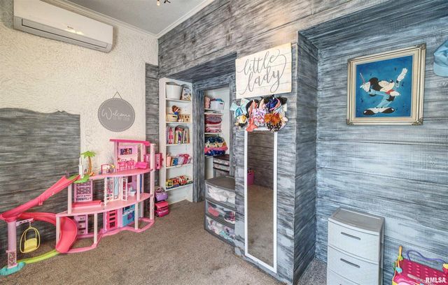 607 2ND Street, Camanche, IA 52730