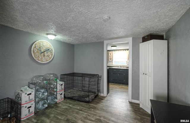 607 2ND Street, Camanche, IA 52730