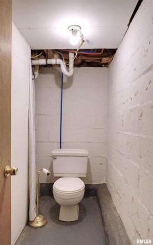 607 2ND Street, Camanche, IA 52730