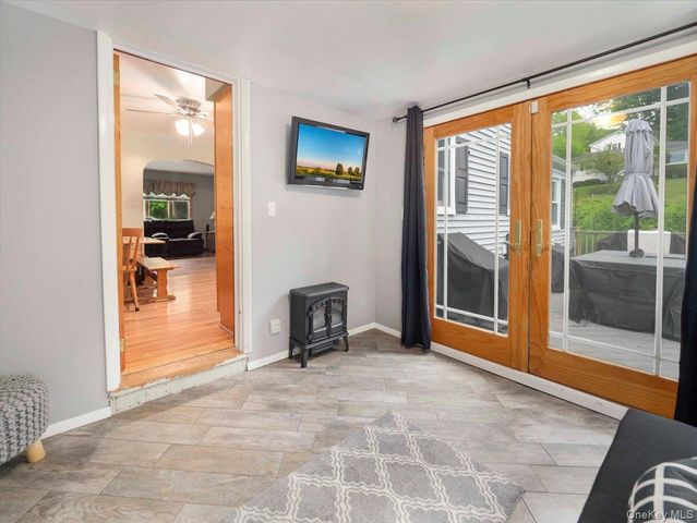 16 Will Rogers Lane, Nanuet, NY 10954