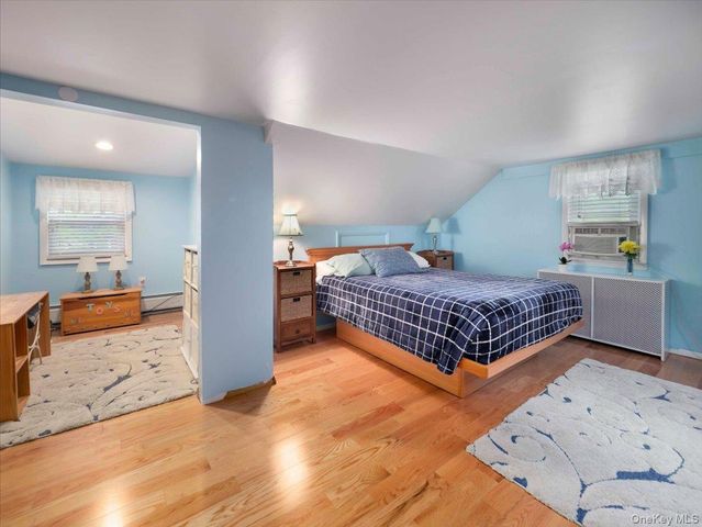 16 Will Rogers Lane, Nanuet, NY 10954