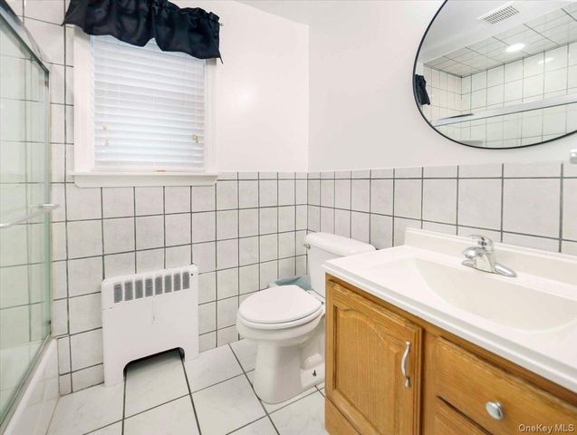 16 Will Rogers Lane, Nanuet, NY 10954