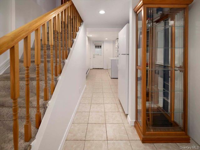 16 Will Rogers Lane, Nanuet, NY 10954