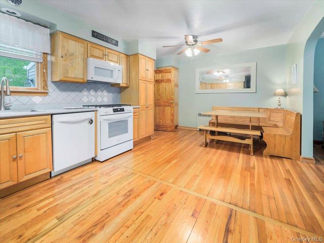 16 Will Rogers Lane, Nanuet, NY 10954