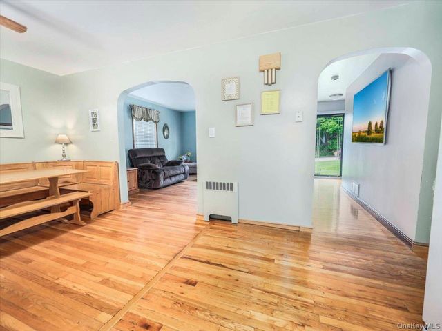 16 Will Rogers Lane, Nanuet, NY 10954
