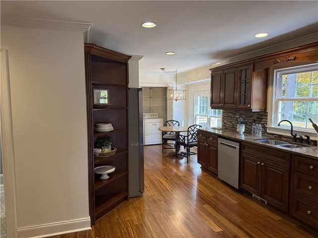 1610 Old Mill Crossing, Marietta, GA 30062