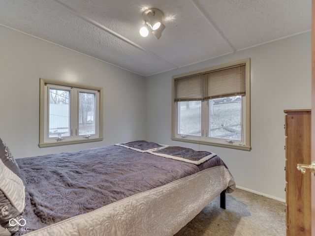 7279 Salmon Drive, Nineveh, IN 46164