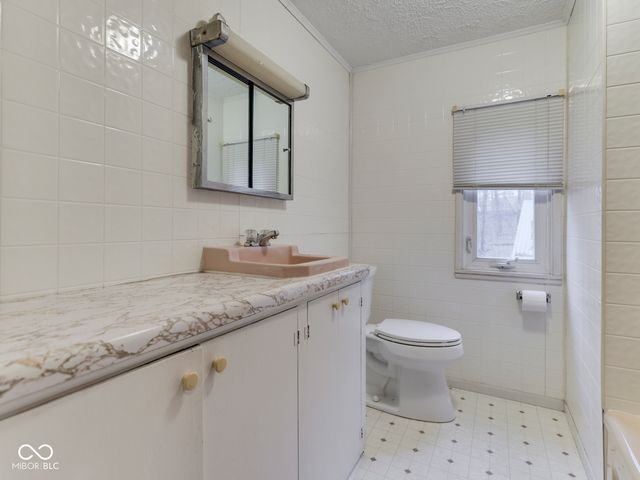 7279 Salmon Drive, Nineveh, IN 46164