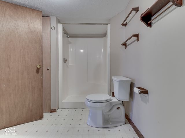 7279 Salmon Drive, Nineveh, IN 46164