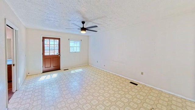 3816 Pennsylvania Street NE, Albuquerque, NM 87110