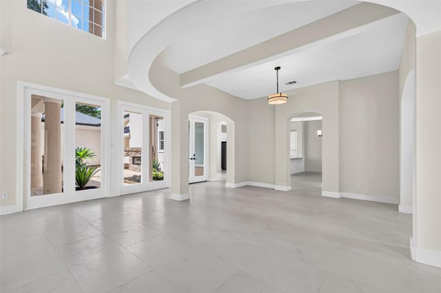 46 Kingwood Greens Drive, Houston, TX 77339