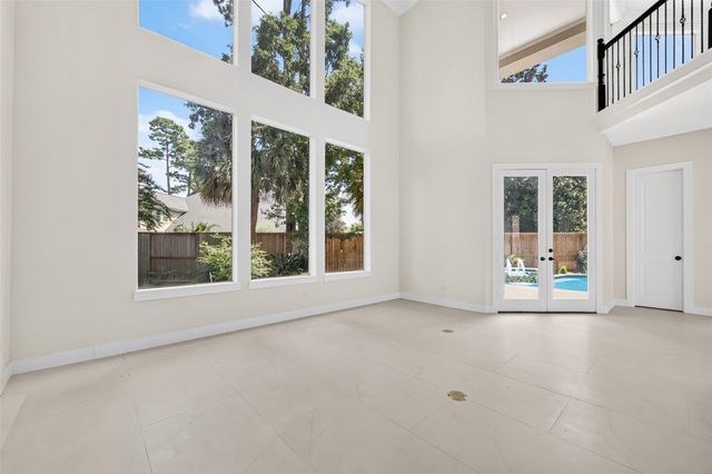 46 Kingwood Greens Drive, Houston, TX 77339